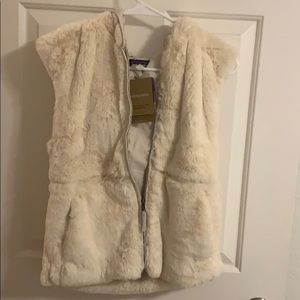 Fuzzy Patagonia vest